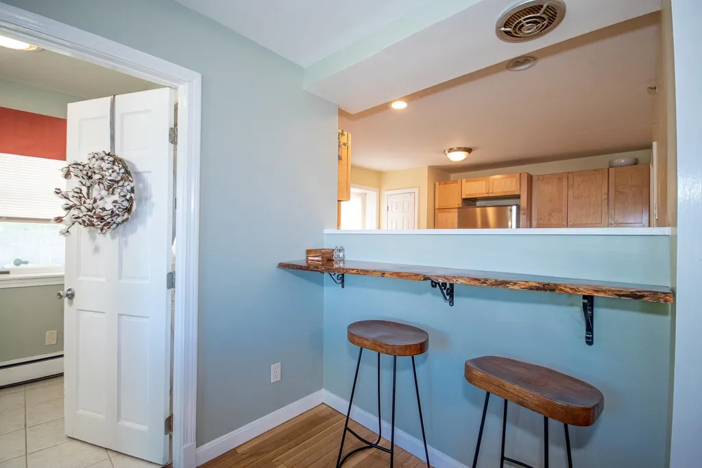 34 Floral Avenue Dover NH 03820
