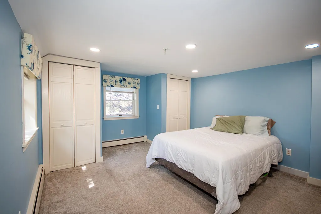 34 Floral Avenue Dover NH 03820