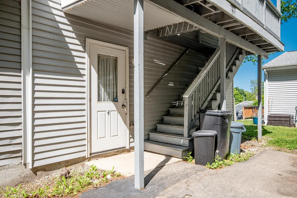 34 Floral Avenue Dover NH 03820