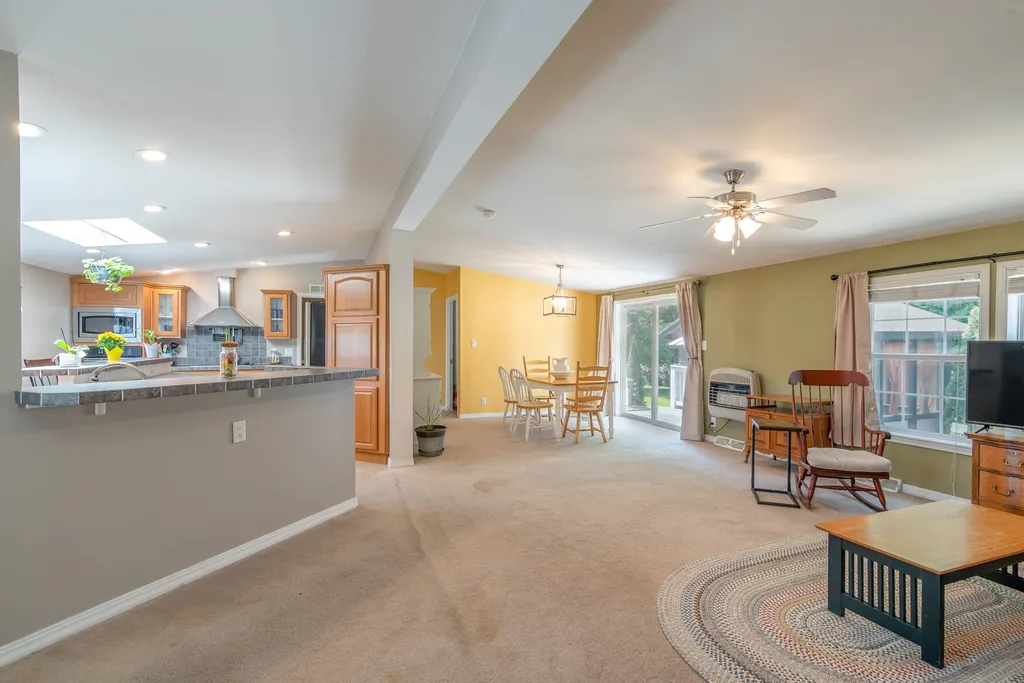 35 Sagebrush Drive Rochester NH 03867
