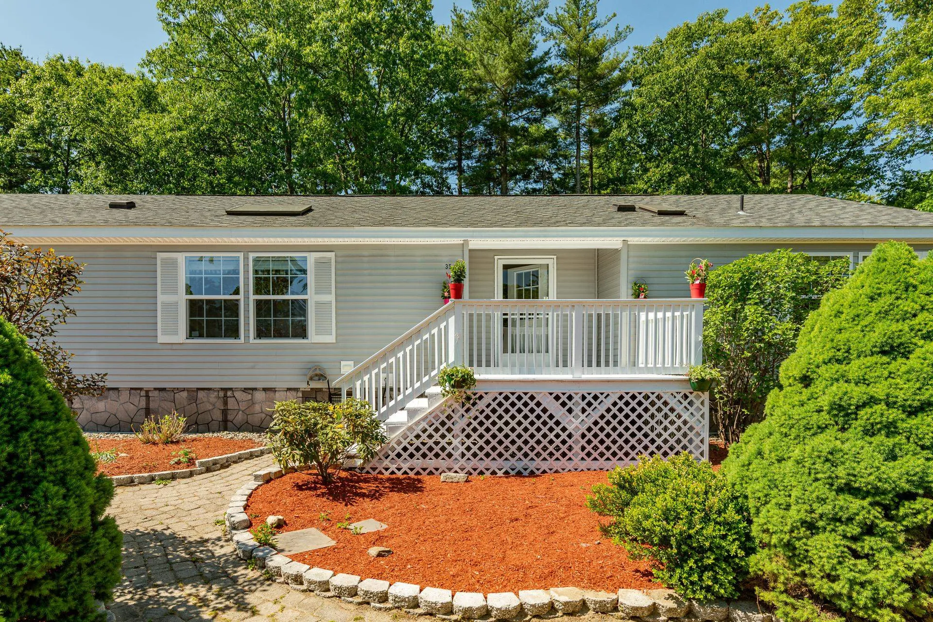 35 Sagebrush Drive Rochester NH 03867