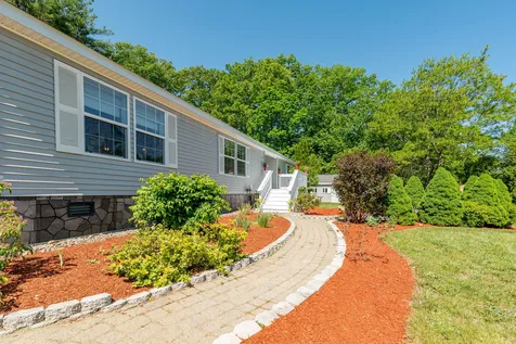 35 Sagebrush Drive Rochester NH 03867