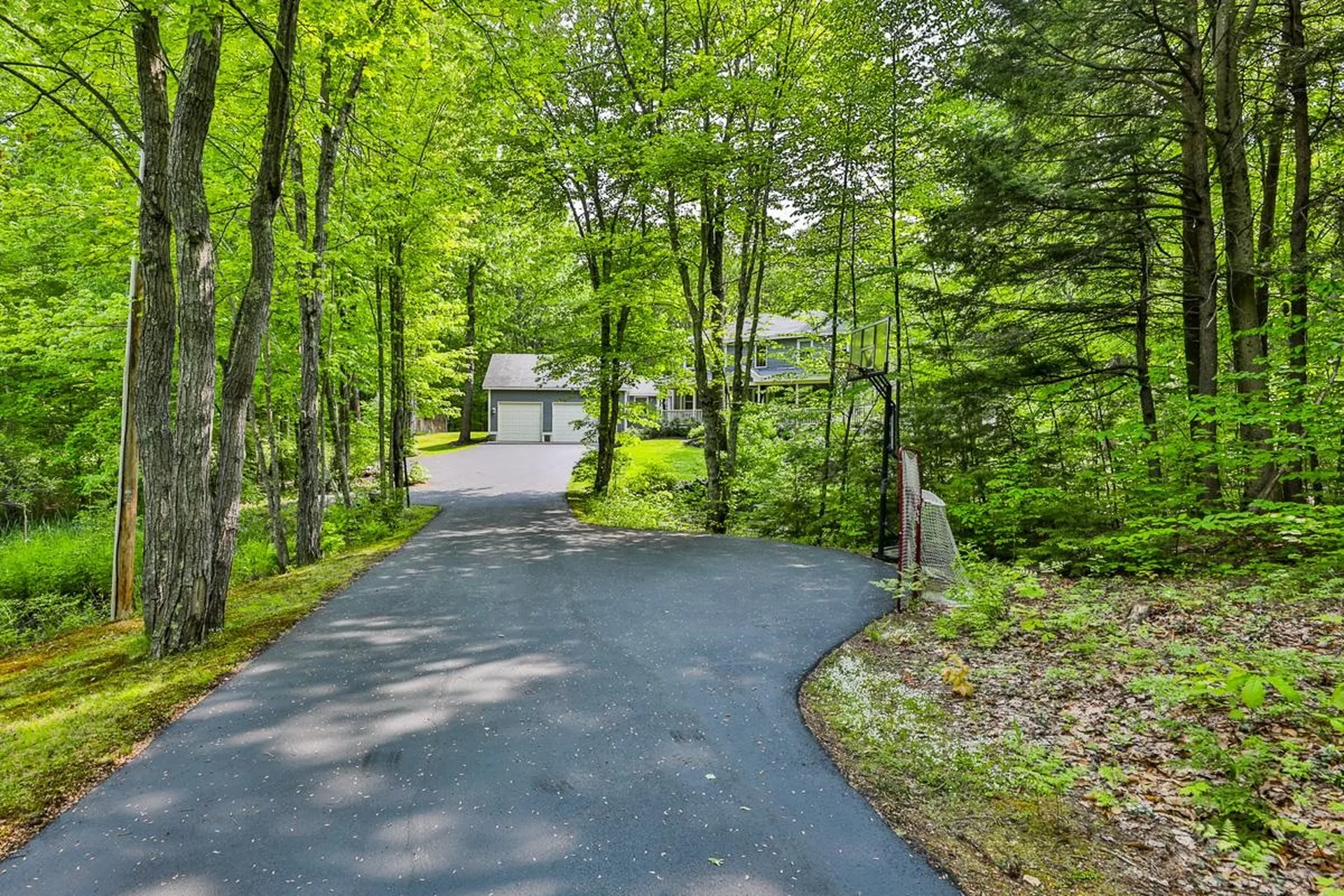 17 Clifford Farm Road Dunbarton NH 03046