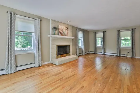 17 Clifford Farm Road Dunbarton NH 03046