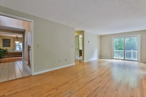 17 Clifford Farm Road Dunbarton NH 03046