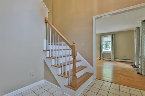 17 Clifford Farm Road Dunbarton NH 03046