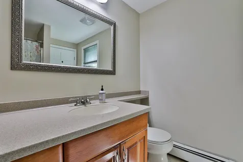 17 Clifford Farm Road Dunbarton NH 03046