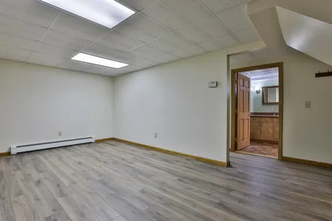 17 Clifford Farm Road Dunbarton NH 03046