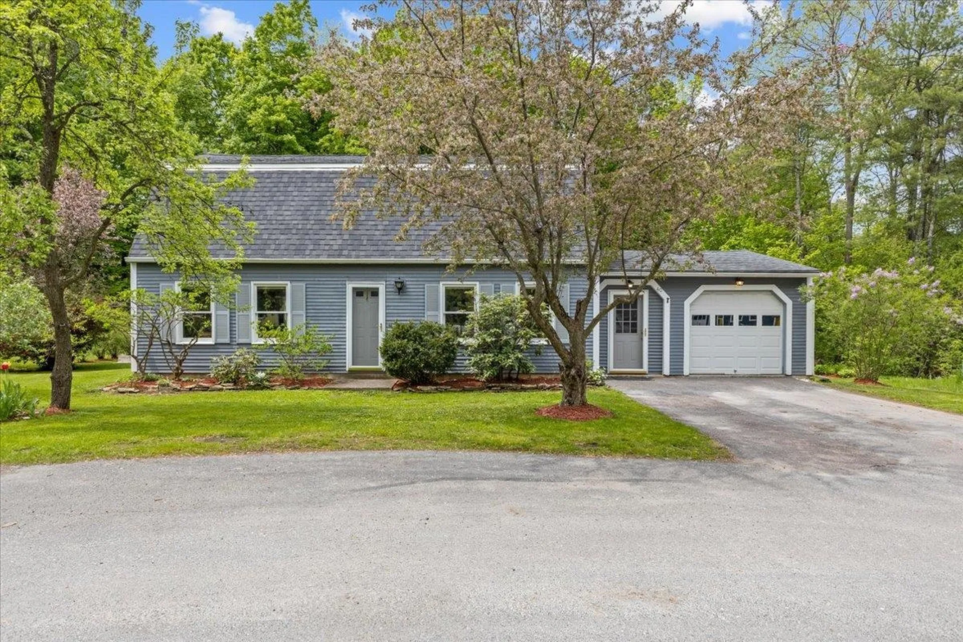 40 Red Cedar Lane Shelburne VT 05482