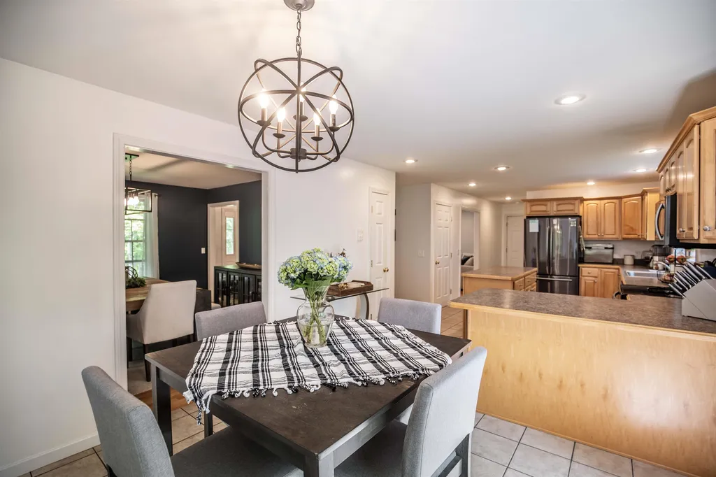 24 Wilson Road Londonderry NH 03053