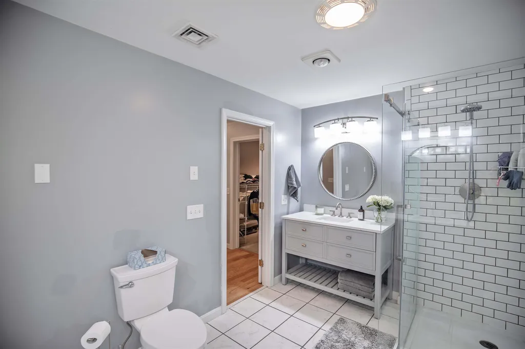 24 Wilson Road Londonderry NH 03053
