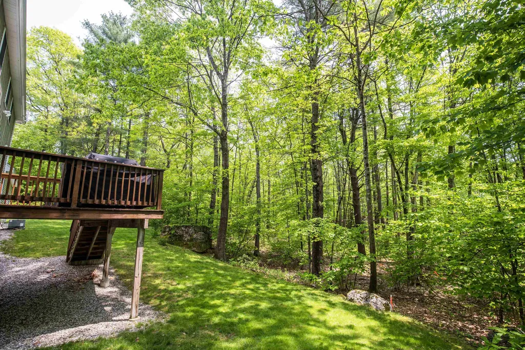 24 Wilson Road Londonderry NH 03053
