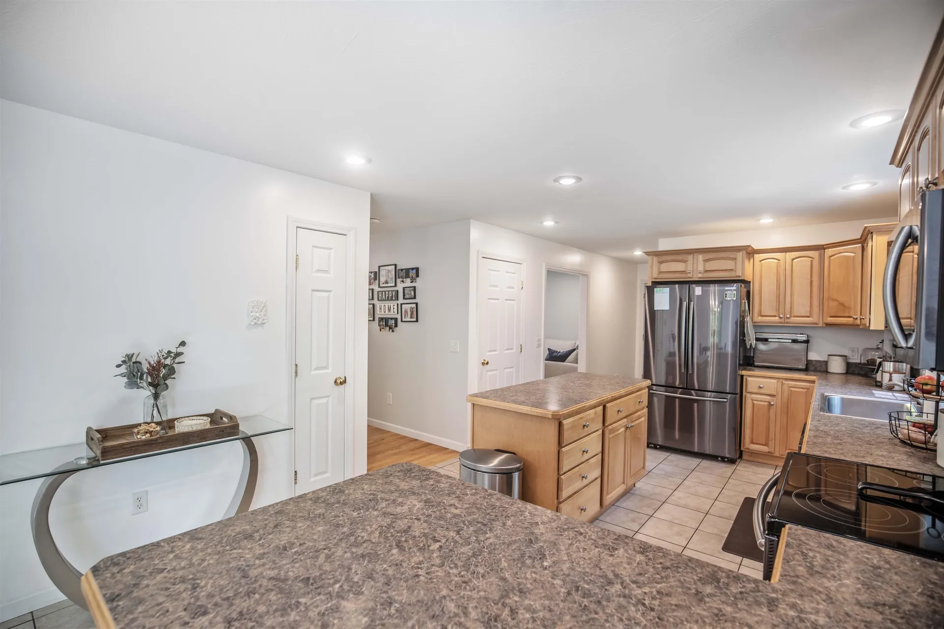 24 Wilson Road Londonderry NH 03053