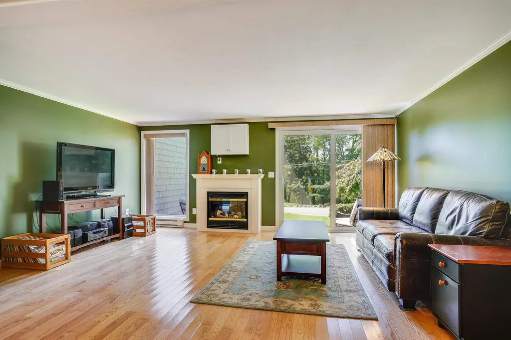 23 Cusack Road Hampton NH 03842