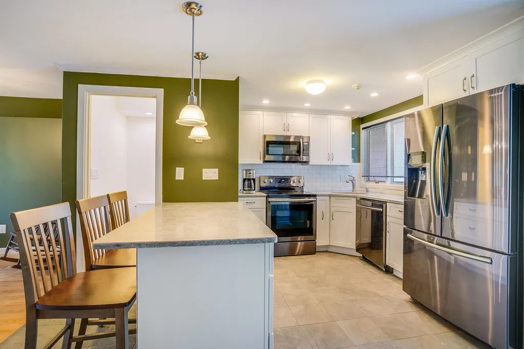 23 Cusack Road Hampton NH 03842