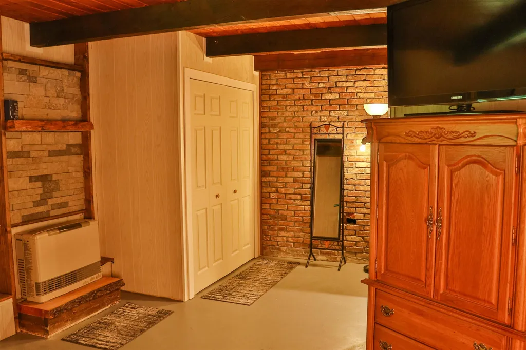 32 Upland Drive Gilford NH 03249