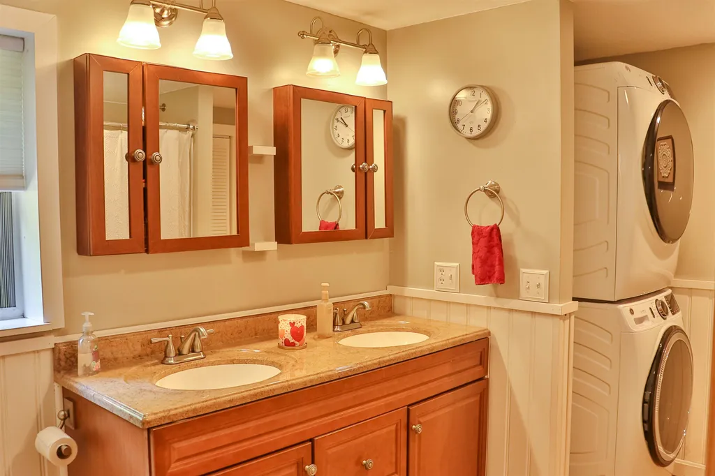 32 Upland Drive Gilford NH 03249