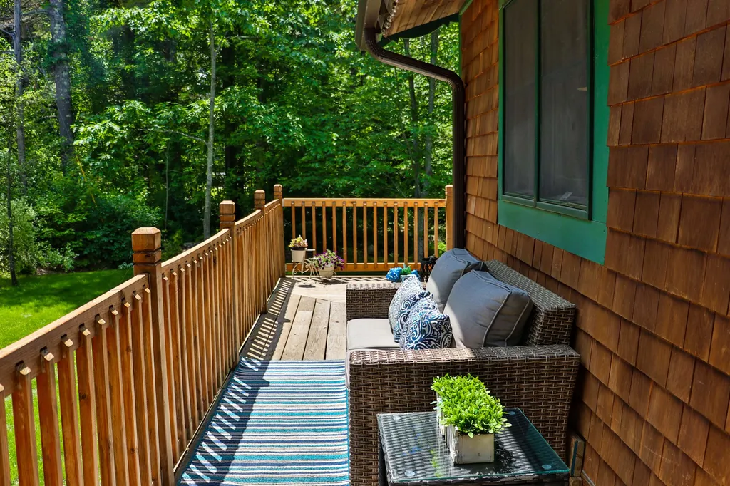 32 Upland Drive Gilford NH 03249