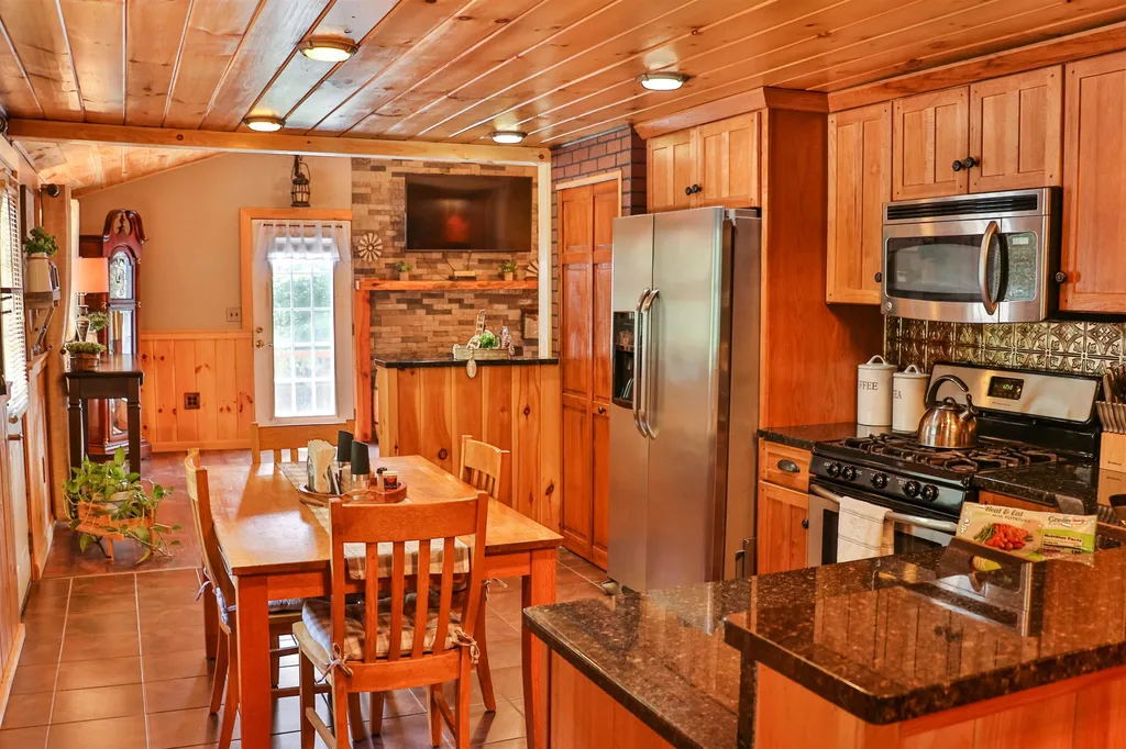 32 Upland Drive Gilford NH 03249