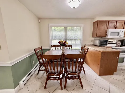 35 Van Buren Circle Goffstown NH 03045