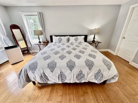 35 Van Buren Circle Goffstown NH 03045