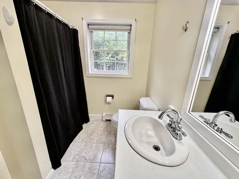 35 Van Buren Circle Goffstown NH 03045