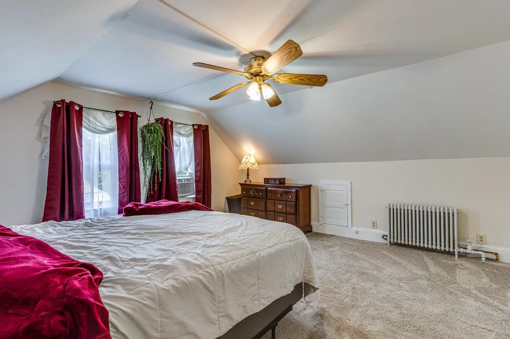 19 Newington Road Greenland NH 03840