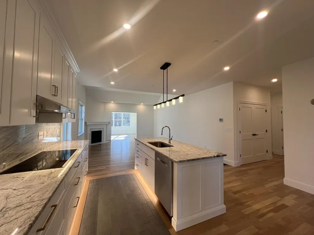 190 Sage Lane Portsmouth NH 03801