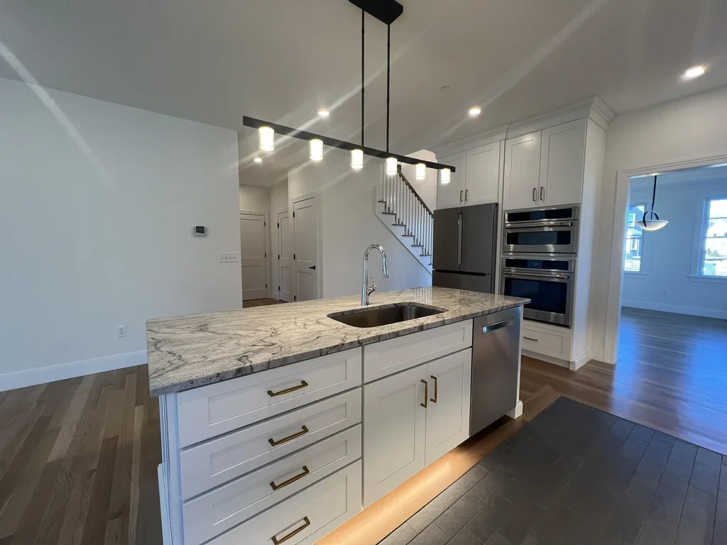 190 Sage Lane Portsmouth NH 03801