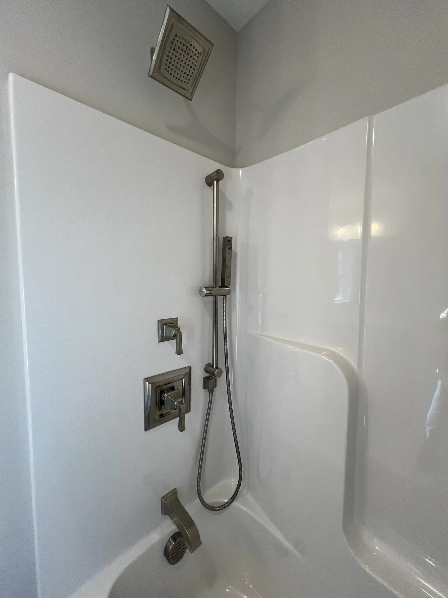 188 Sage Lane Portsmouth NH 03801