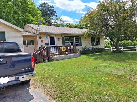 7 Grandview Street Claremont NH 03743