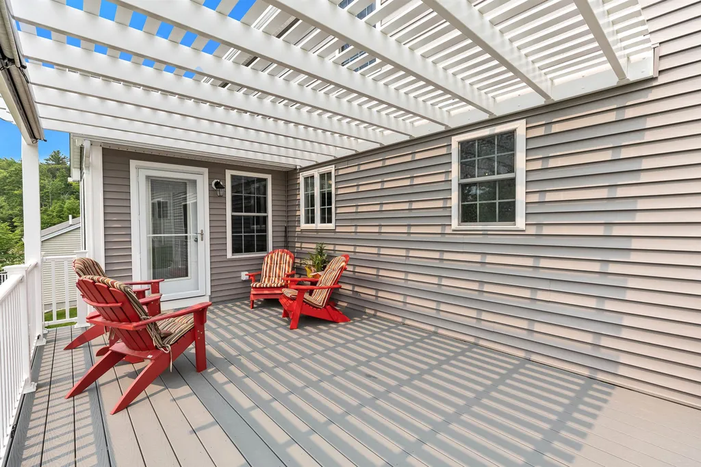 39 Pineview Drive Candia NH 03034
