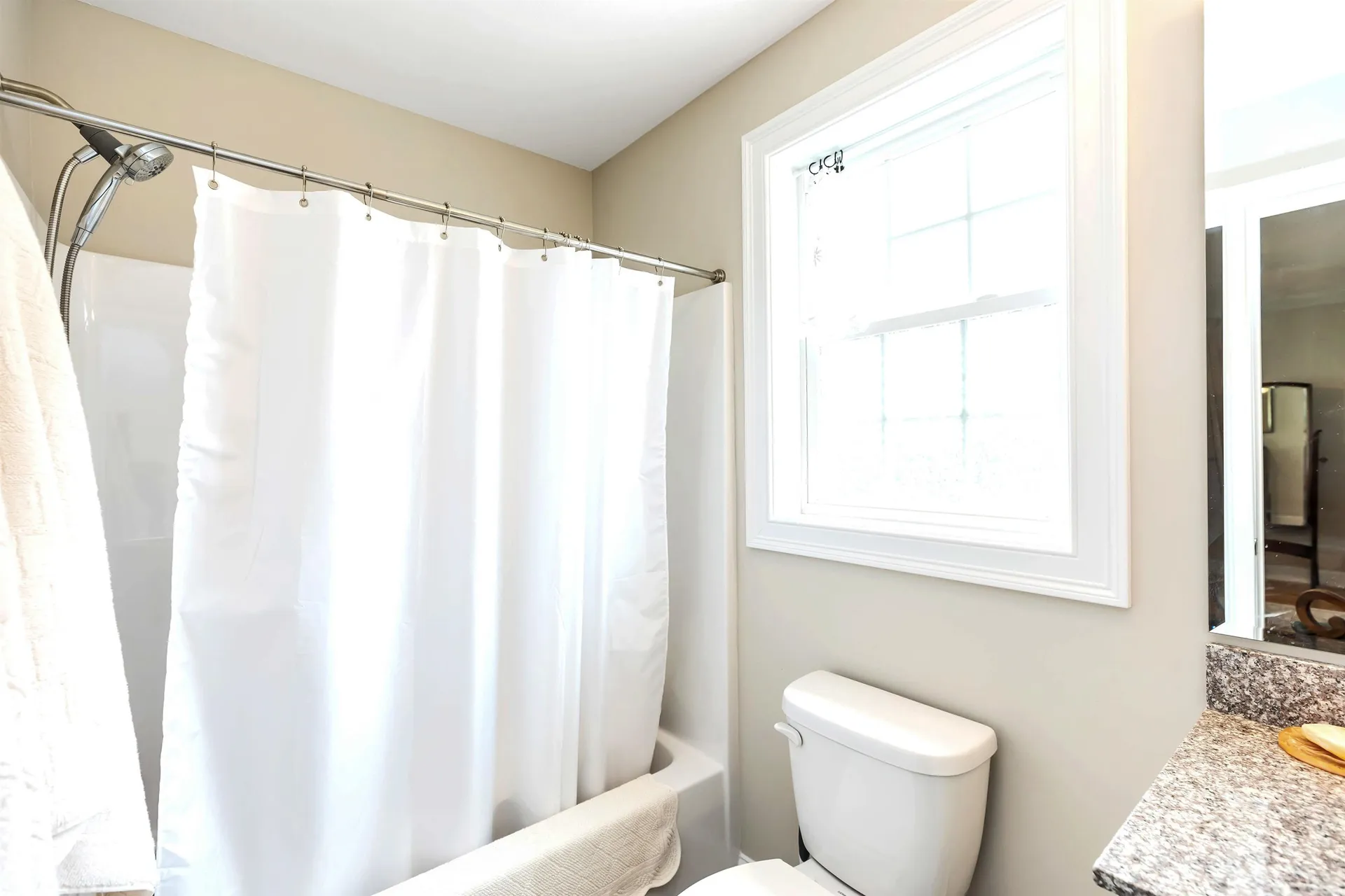39 Pineview Drive Candia NH 03034