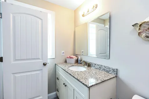39 Pineview Drive Candia NH 03034