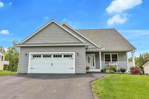 39 Pineview Drive Candia NH 03034