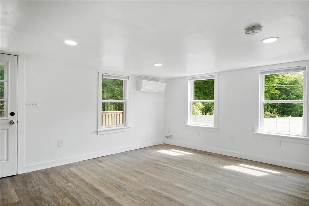 76 Rocky Pond Road Hollis NH 03049