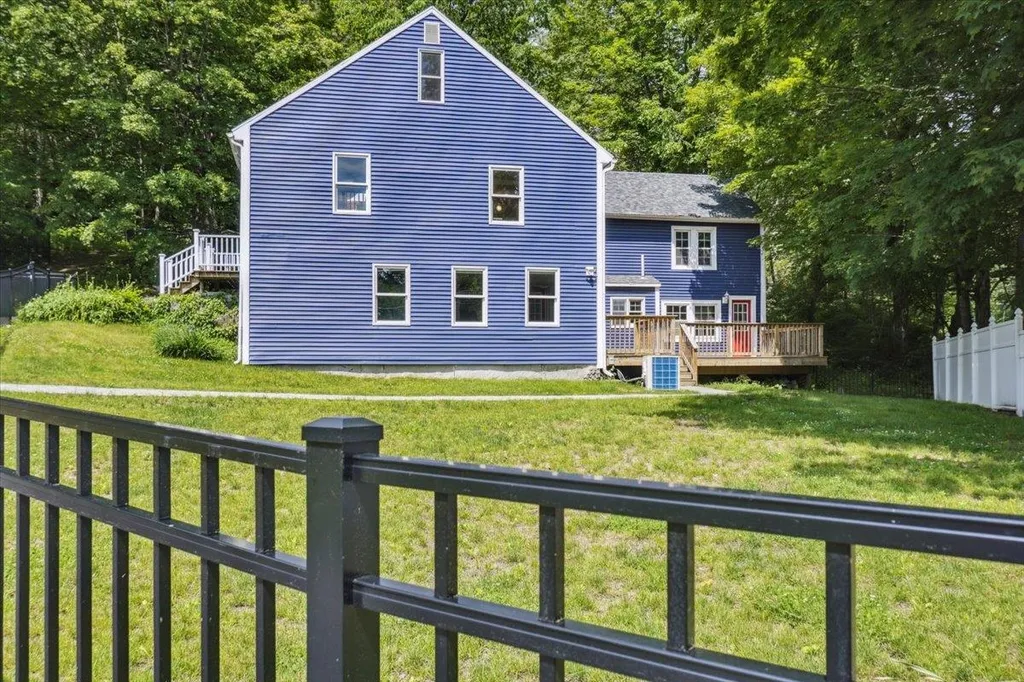 76 Rocky Pond Road Hollis NH 03049