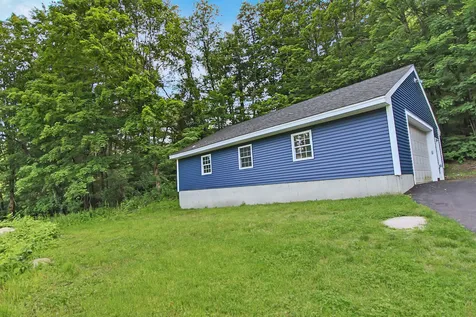 76 Rocky Pond Road Hollis NH 03049