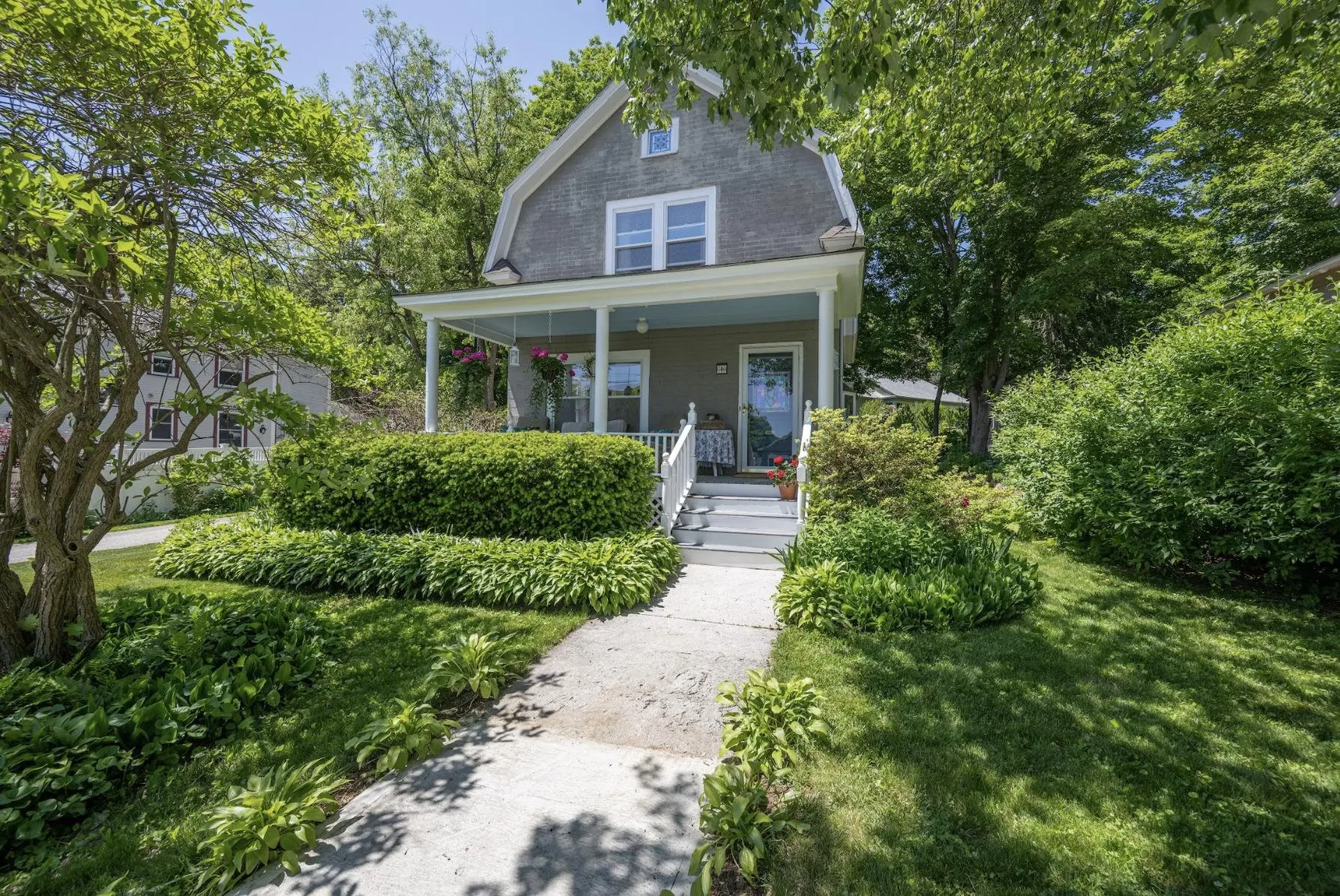 56 Wellington Street Nashua NH 03064