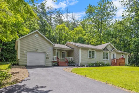 109 Chestnut Drive Gilford NH 03249