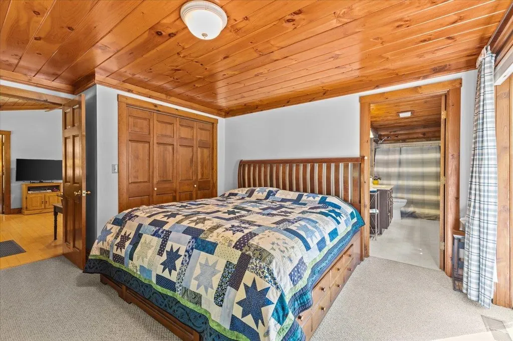 222 Billings Farm Road Hinesburg VT 05461