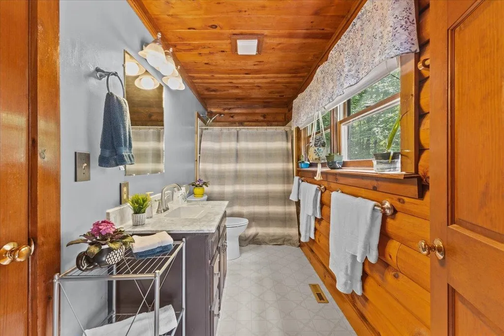 222 Billings Farm Road Hinesburg VT 05461