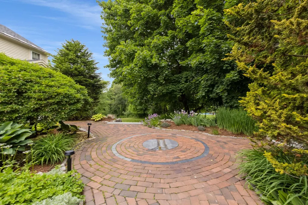 595 Washington Road Rye NH 03870