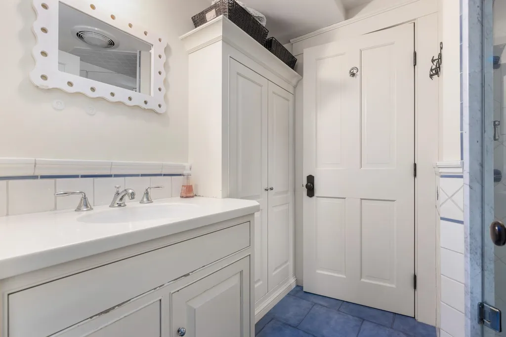 595 Washington Road Rye NH 03870