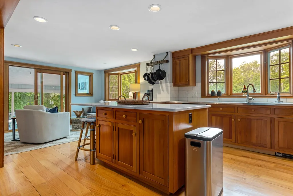 595 Washington Road Rye NH 03870
