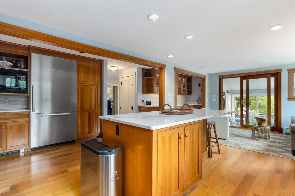 595 Washington Road Rye NH 03870