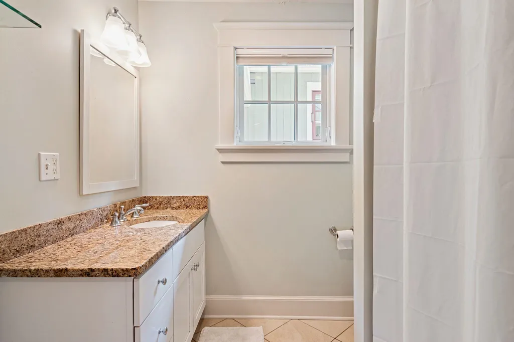 383 Dogford Road Hanover NH 03755