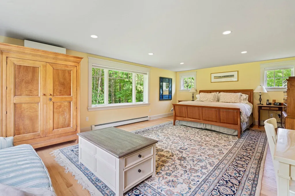 383 Dogford Road Hanover NH 03755