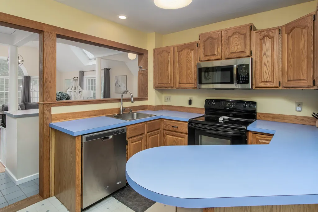 7 Mckinley Street Concord NH 03301