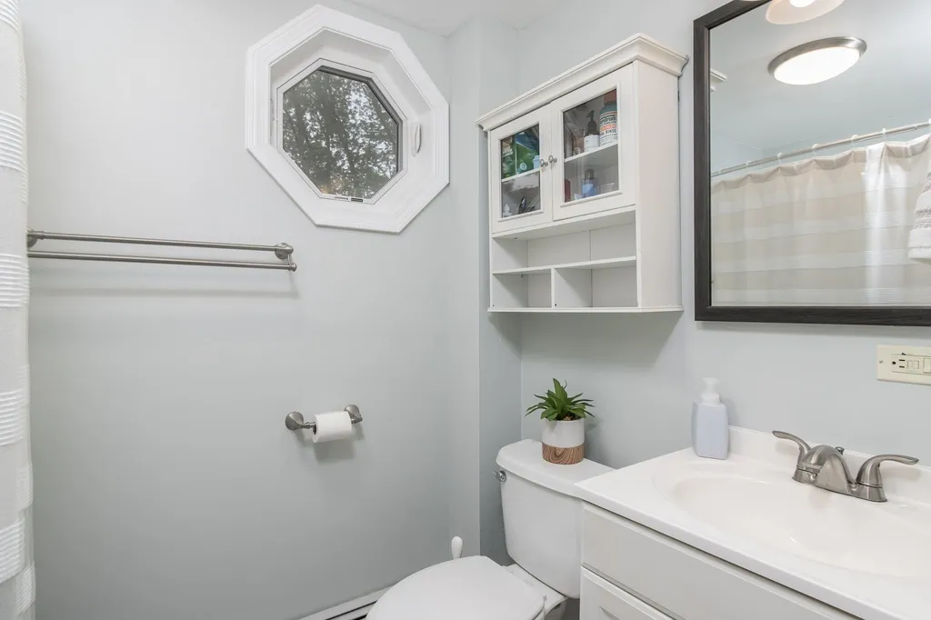7 Mckinley Street Concord NH 03301